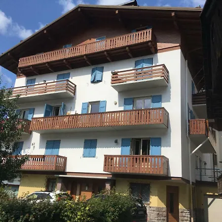 Casa Olimpia Apartment Cortina d'Ampezzo Exterior photo
